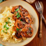 The-Art-of-Cooking-Chicken Marsala-A-Delightful-Culinary-Journey